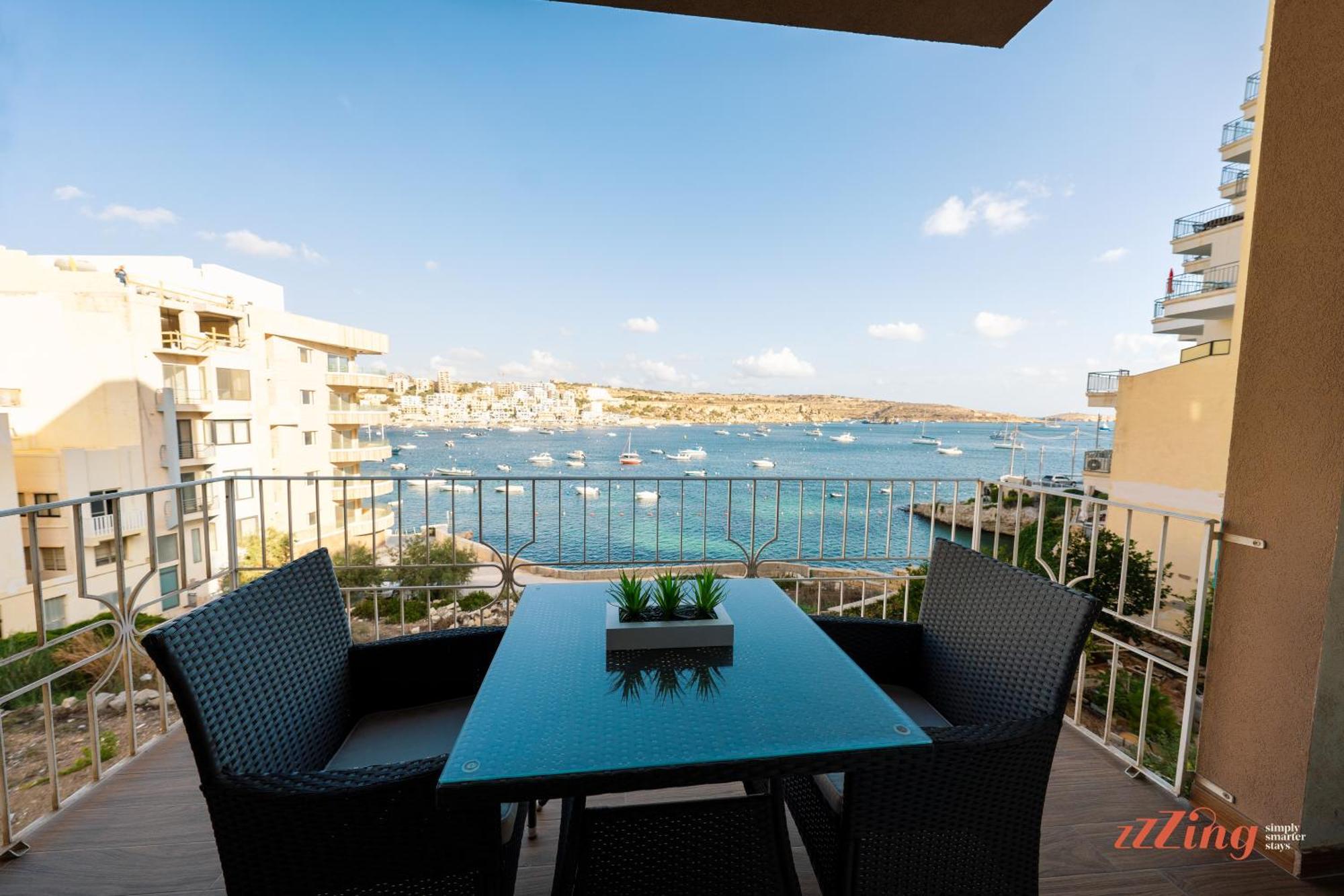 The With A Path To The Sea Apartment *